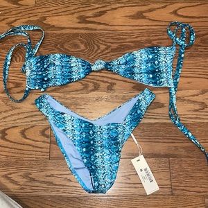 FRANKIES BIKINIS BLUE SNAKE BIKINI